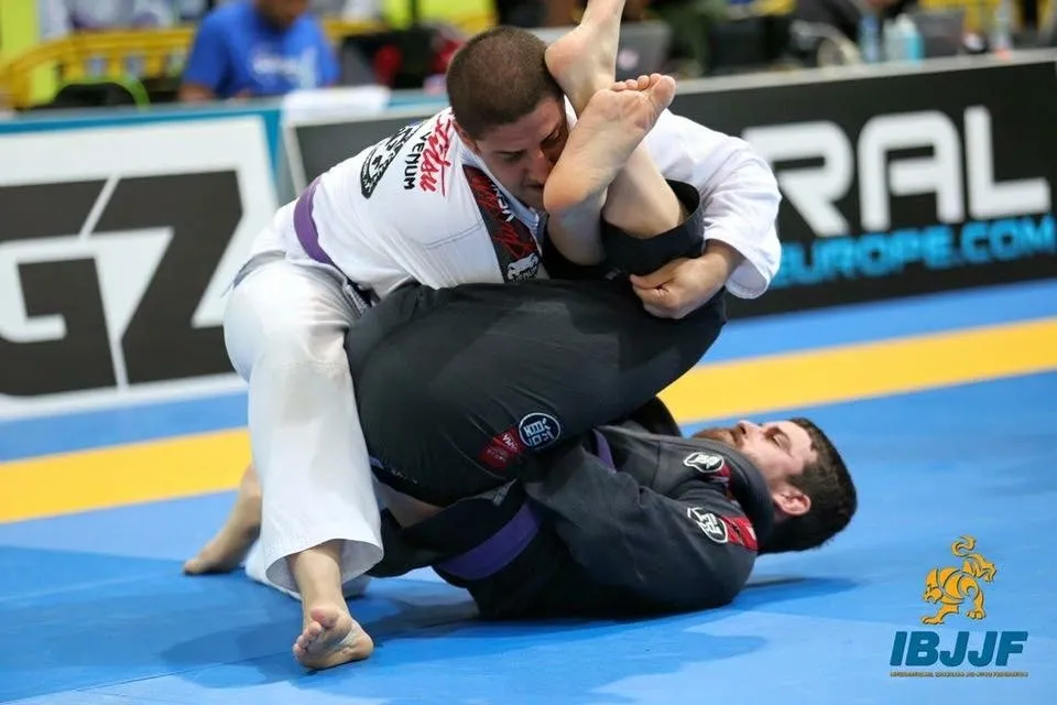 David sur le podium : ¼ de finale, Championnat d’Europe IBJJF 2016, −100 kg