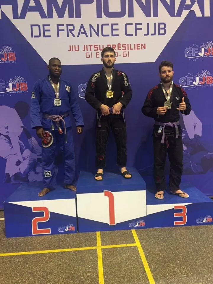 David sur le podium : 3e, Championnat de France 2017, −100 kg